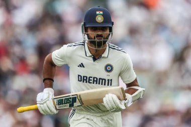 Hindistan 'ın Akash Deep takımı 5. Rothesay Test Maçı' nda elendikten sonra 1 Ağustos 2025 'te Kia Oval, Londra' da Hindistan 'a karşı Hindistan' dan ayrıldı.