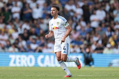 Leeds United takımından Ethan Ampadu, Leeds United 'ın 2 Ağustos 202' de Elland Road, Leeds 'de Villarreal' e karşı oynadığı ön sezon dostluk maçında