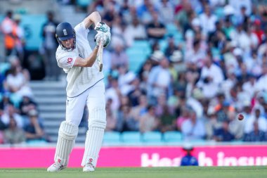 İngiltere 'den Zak Crawley, 5. Rothesay Test Maçı' nda 3. İngiltere, Hindistan 'a karşı Kia Oval, Londra, İngiltere' de 2 Ağustos 2025