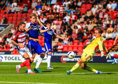Doncaster Rovers takımının oyuncusu Billy Sharp, 2 Ağustos 2025 'te İngiltere' nin Doncaster kentinde oynanan Sky Bet 1 maçında Doncaster Rovers 'a karşı Exeter City maçında gol atma şansı yakaladı.