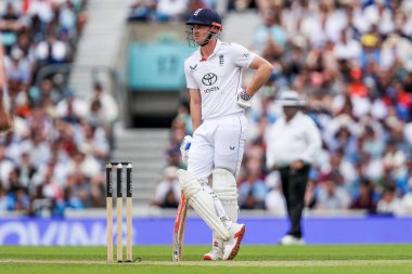 İngiltere 'den Harry Brook, 4. Rothesay Test Maçı' nda Hindistan 'a karşı Kia Oval, Londra, İngiltere' de 3 Ağustos 2025 'te görülüyor.