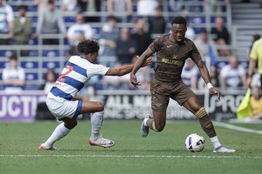 Sezon öncesi hazırlık maçı sırasında Queens Park Rangers, Brentford 'a karşı Kiyan Prince Vakfı Stadyumu, Londra, 2 Ağustos 2025