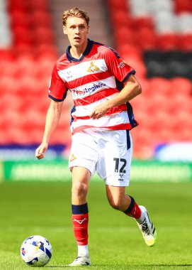 Doncaster Rovers takımından Connor O 'Riordan, Birleşik Krallık' ın Doncaster şehrinde oynanan Sky Bet 1 karşılaşmasında Doncaster Rovers Exeter City 'ye karşı. 