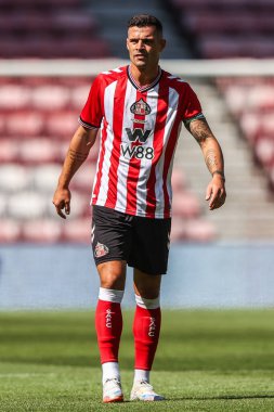 Sunderland 'dan Granit Xhaka 2 Ağustos 202' de İngiltere 'nin Sunderland şehrinde oynanan Sunderland-Real Betis maçında