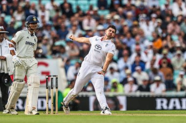 İngiltere 'den Josh Dil topu 5. Rothesay Test Maçı 2. İngiltere - Hindistan maçı sırasında 1 Ağustos 2025' te Londra, Kia Oval 'da veriyor.