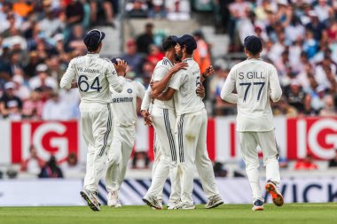 Hindistan 'dan Prasidh Krishna, 1 Ağustos 2025' te Kia Oval, Londra, İngiltere 'de oynanan 5. Rothesay Test Maçı 2.