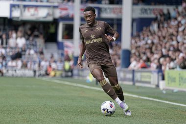 Antoni Milambo sezon öncesi hazırlık maçı sırasında Queens Park Rangers, Brentford 'a karşı Kiyan Prince Vakfı Stadyumu, Londra, 2 Ağustos 2025