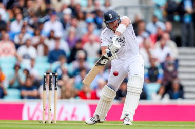 İngiltere 'den Jamie Smith 5. Rothesay Deneme Maçı' nda 5. İngiltere Hindistan 'a karşı Kia Oval, Londra, İngiltere' de 4 Ağustos 202 'de vuruş yaptı.