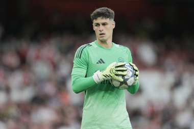 Arsenal 'den Kepa Arrizabalaga, 6 Ağustos 2025' te Emirates Stadyumu 'nda Arsenal' in Villarreal 'e karşı oynadığı sezon öncesi dostluk maçı sırasında