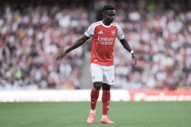 Arsenal takımından Bukayo Saka, 6 Ağustos 2025 tarihinde Emirates Stadyumu 'nda oynanan Arsenal-Villarreal maçında
