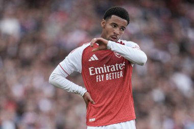 Arsenal 'den Ethan Nwaneri, Arsenal' in 6 Ağustos 2025 'te Emirates Stadyumu' nda Villarreal 'e karşı oynadığı ön sezon dostluk maçı sırasında