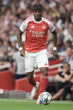 Arsenal takımından Noni Madueke, Arsenal 'in 6 Ağustos 2025' te Emirates Stadyumu 'nda Villarreal' e karşı oynadığı sezon öncesi dostluk maçı sırasında