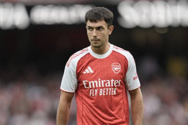 Arsenal 'den Martin Zubimendi sezon öncesi dostluk maçı sırasında Arsenal, Villarreal' e karşı Emirates Stadyumu, Londra, Birleşik Krallık, 6 Ağustos 2025