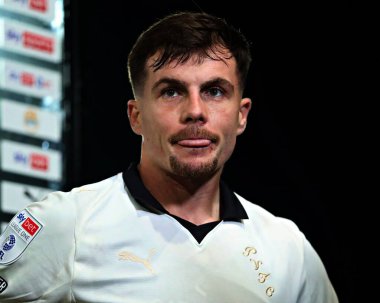 Port Vale FC 'den Mitch Clark. Sky Bet Ligi 1 maçından sonra Port Vale, Cardiff City 'ye karşı Vale Park, Burslem, İngiltere, 7 Ağustos 2025