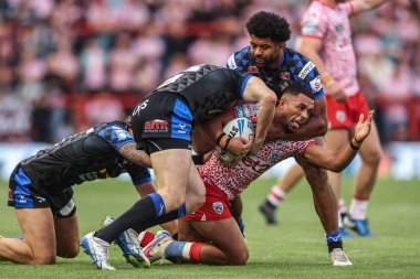 Leigh Leopards takımından Umyla Hanley, Leigh Leigh Spor Köyü 'nde Leeds Rhinos' a karşı oynanan 21. Betfred Süper Lig karşılaşmasında yenildi.