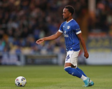 Cardiff City F.C. 'den Chris Willock. Gök İddia Ligi 1 maçı sırasında Port Vale, Cardiff City 'ye karşı Vale Park, Burslem, İngiltere, 7 Ağustos 2025