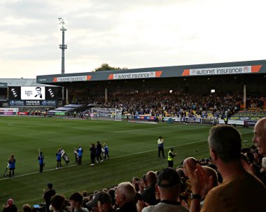 7 Ağustos 2025 'te İngiltere, Burslem' deki Vale Park 'ta oynanan Sky Bet 1 karşılaşmasından önce Terry Miles için bir dakikalık alkış.