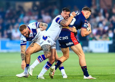 St. Helens 'ten Matty Lees, Wakefield Trinity' den Liam Hood tarafından oynanan Betfred Süper Lig 21. Maçı sırasında DIY Kitchens Stadyumu, Wakefield, Birleşik Krallık 'ta oynanan karşılaşmada yenildi.