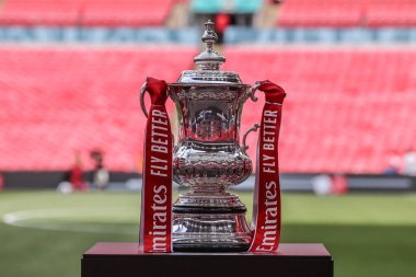 FA kupası, FA Community Shield maçı sırasında Londra 'daki Wembley Stadyumu' nda Crystal Palace 'a karşı, 10 Ağustos 2025