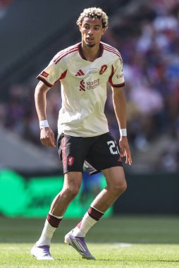 Liverpool 'dan Hugo Ekitike, 10 Ağustos 2025' te Wembley Stadyumu 'nda oynanan FA Community Shield maçı sırasında Liverpool' a karşı Crystal Palace maçında...