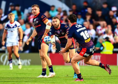 St. Helens takımından Daryl Clark, Wakefield Trinity-St Helens maçında, 8 Ağustos 2025 'te, Wakefield Stadyumu' nda, Betfred Süper Ligi 21.