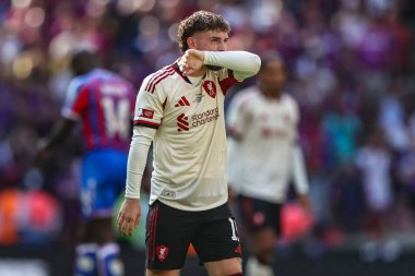 Liverpool 'dan Harvey Elliott, 10 Ağustos 2025' te Wembley Stadyumu 'nda oynanan FA Community Shield maçı sırasında Liverpool' a karşı Crystal Palace maçında...