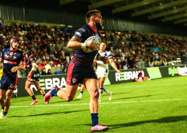 St. Helens takımından Kyle Feldt, Birleşik Krallık 'ın Wakefield şehrinde oynanan ve Wakefield Trinity' nin St Helens 'e karşı oynadığı 21.