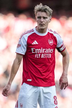 Arsenal 'den Martin degaard, 9 Ağustos 2025' te Birleşik Krallık, Londra 'daki Emirates Stadyumu' nda oynanan Arsenal - Athletic Bilbao maçında