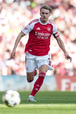 Arsenal 'den Martin degaard, 9 Ağustos 2025' te Birleşik Krallık, Londra 'daki Emirates Stadyumu' nda oynanan Arsenal - Athletic Bilbao maçında