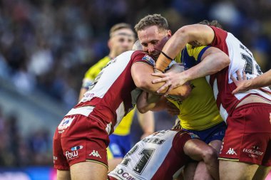 Warrington Wolves takımından Ben Currie, 8 Ağustos 2025 'te Warrington, İngiltere' deki Halliwell Jones Stadyumu 'nda oynanan 21.