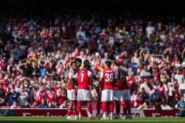 Arsenal oyuncuları sezon öncesi dostluk maçı sırasında Arsenal, Athletic Bilbao 'ya karşı Emirates Stadyumu, Londra, İngiltere, 9 Ağustos 2025