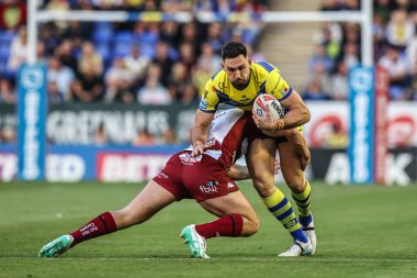 Warrington Wolves takımından Ryan Matterson, 8 Ağustos 2025 'te Warrington, İngiltere' deki Halliwell Jones Stadyumu 'nda oynanan 21.