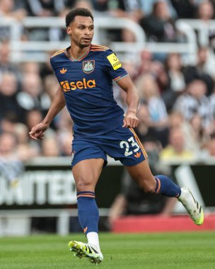 Newcastle 'dan Jacob Murphy, Newcastle, 8 Ağustos 2025' te St. James 's Park, Newcastle, İngiltere' de oynanan ve sezon öncesi dost canlısı Newcastle United ile Espanyol 'un karşı karşıya geldiği maçta eşitsizliğini korudu.