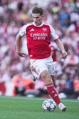 Arsenal Viktor Gyokeres sezon öncesi dostluk maçı sırasında Arsenal, Emirates Stadyumu 'nda Athletic Bilbao' ya karşı, 9 Ağustos 2025