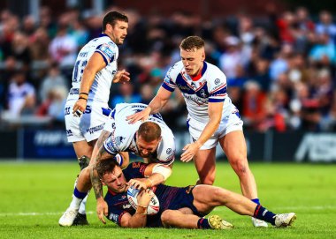 St. Helens takımından Matty Lees, 8 Ağustos 2025 'te İngiltere' nin Wakefield kentindeki DIY Kitchens Stadyumu 'nda oynanan 21.