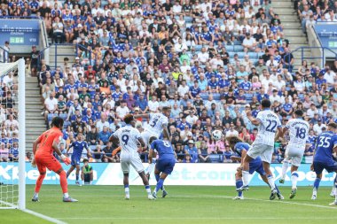 Leicester City 'nin Wout Faes' i 10 Ağustos 2025 'te King Power Stadyumu' nda Leicester City ile Sheffield arasında oynanan Sky Bet Şampiyonası maçında 2-1 berabere kaldı.