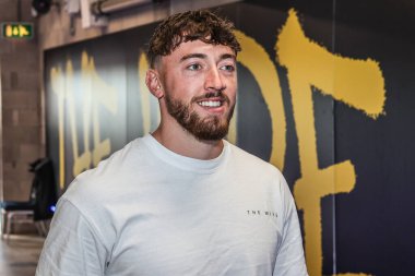 Warrington Wolves takımından Matty Ashton, 22. Warrington Wolves ile Catalans Dragons maçında 14 Ağustos 2025 'te Warrington, İngiltere' deki Halliwell Jones Stadyumu 'na geldi.