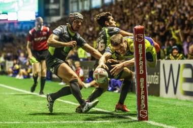 Warrington Wolves 'tan Jake Thewlis, 14 Ağustos 2025' te Warrington, İngiltere 'deki Halliwell Jones Stadyumu' nda oynanan 22.