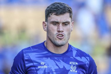 Warrington Wolves takımından Sam Stone, 14 Ağustos 2025 'te Warrington Jones Stadyumu' nda oynanan 22. Betfred Süper Lig karşılaşmasında ısınma turunda Warrington Wolves, Catalans Dragons 'a karşı.