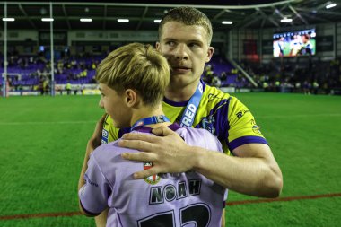 Warrington Wolves 'tan Jake Thewlis, Betfred Süper Lig 22. Raundda Betfred Wolves ile Catalans Dragons maçını kazandı.