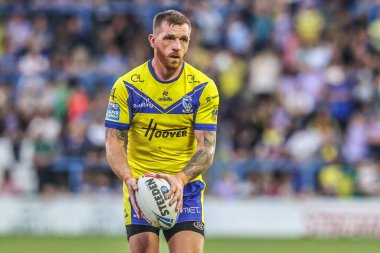Warrington Wolves takımından Marc Sneyd, 14 Ağustos 2025 'te Warrington, İngiltere' deki Halliwell Jones Stadyumu 'nda oynanan 22.