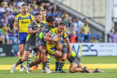 Warrington Wolves 'tan Ben Currie, 14 Ağustos 2025' te Warrington, İngiltere 'deki Halliwell Jones Stadyumu' nda oynanan 22.