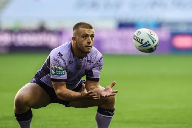 Hull KR 'dan Mikey Lewis, 15 Ağustos 2025' te İngiltere 'nin Wigan şehrindeki Brick Community Stadyumu' nda oynanan 22.