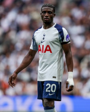 Tottenham Hotspur 'dan Muhammed Kudus, Premier Lig karşılaşmasında Tottenham Hotspur' a karşı Tottenham Hotspur Stadyumu, Londra, İngiltere, 16 Ağustos 2025