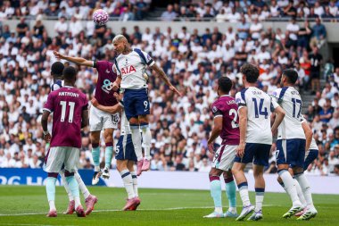 Tottenham Hotspur takımından Richarlison, Premier Lig maçında Tottenham Hotspur 'a karşı Tottenham Hotspur Stadyumu, Londra, İngiltere, 16 Ağustos 2025