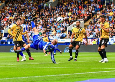 Sheffield Wednesday 'den Barry Bannan, 16 Ağustos 2025' te İngiltere 'nin başkenti Sheffield' da Çarşamba günü oynanan ve Stoke City ile oynanan Gökyüzü İddia Şampiyonası maçında...