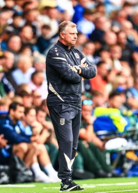 Mark Robins Stoke City teknik direktörü. 16 Ağustos 2025 'te Sheffield Çarşamba günü Hillsborough, Sheffield, İngiltere' de Stoke City maçında.