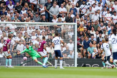 Tottenham Hotspur 'dan Richarlison Premier Lig maçında Tottenham Hotspur' a karşı Burnley maçında 1-0 berabere kaldı. Tottenham Hotspur Stadyumu, Londra, İngiltere, 16 Ağustos 2025