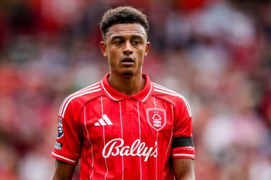 Nottingham Ormanı 'ndan Dan Ndoye 17 Ağustos 2025' te Nottingham Forest, Brentford 'a karşı oynanan Premier Lig karşılaşmasında görülüyor.