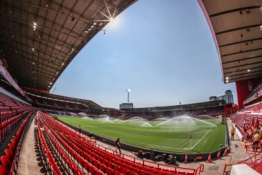 Premier Lig karşılaşması öncesinde Nottingham Forest, Brentford 'a karşı City Ground, Nottingham, İngiltere, 16 Ağustos 2025